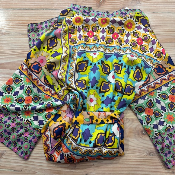 NWT ZARA silk colorful robe - Picture 2 of 5
